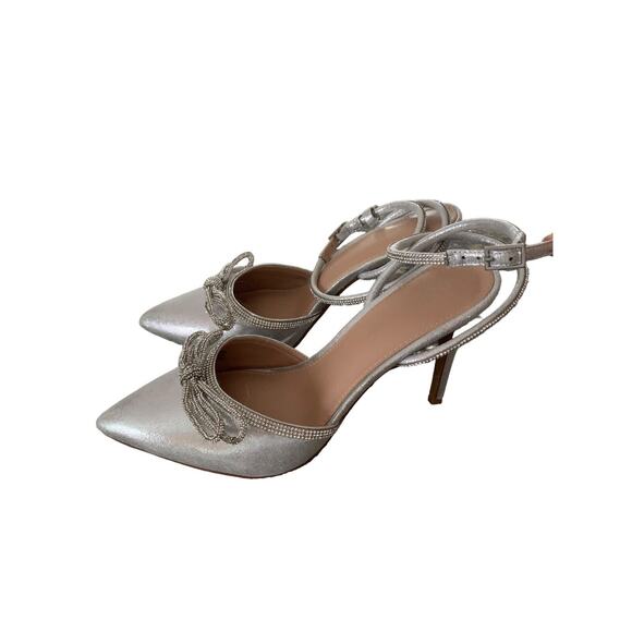 BCBG Idly Crystal Bow Ankle Strap Heel Rhinestone Size 9 NEW Pointed Toe Pump - Picture 10 of 12